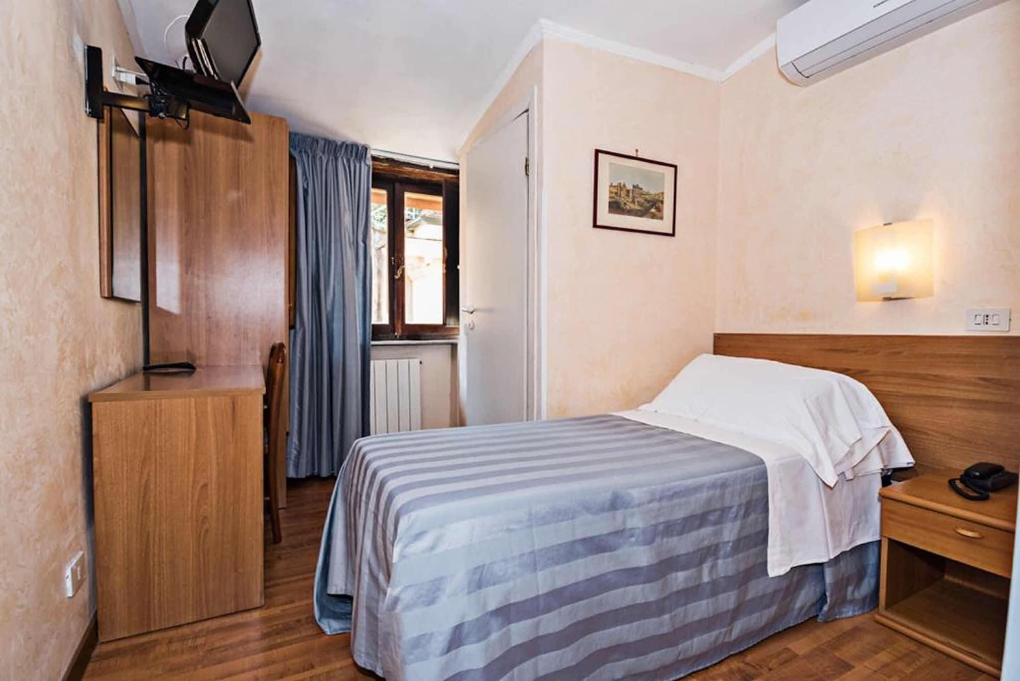 Hotel Julia Rom Eksteriør billede