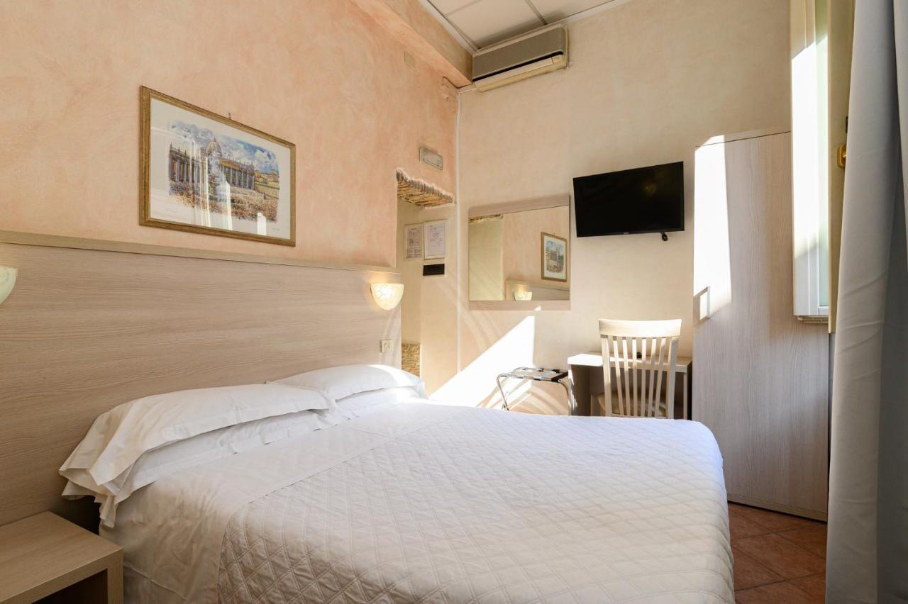 Hotel Julia Rom Eksteriør billede