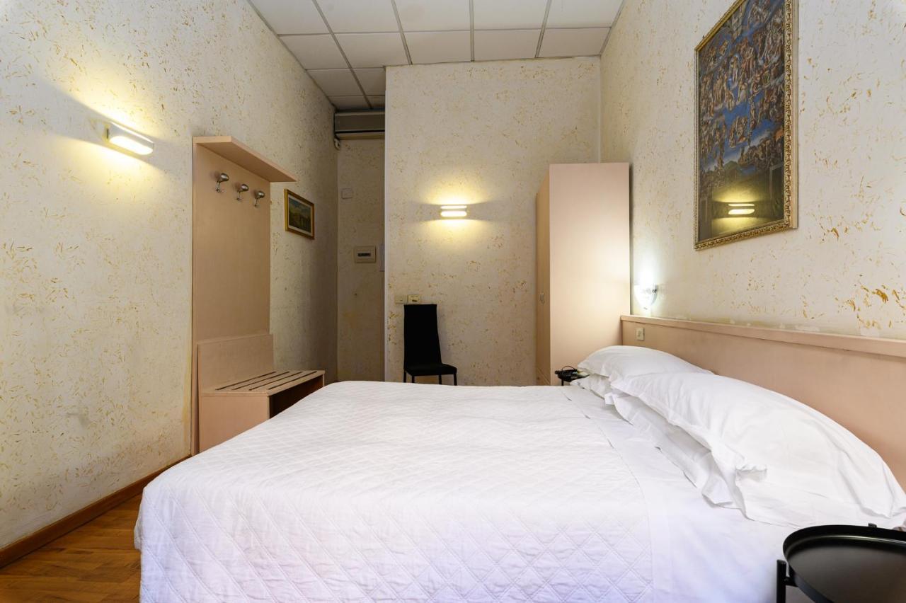 Hotel Julia Rom Eksteriør billede