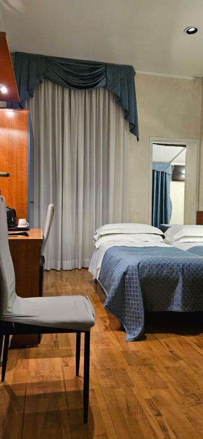 Hotel Julia Rom Eksteriør billede