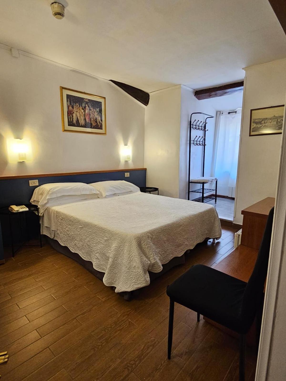 Hotel Julia Rom Eksteriør billede