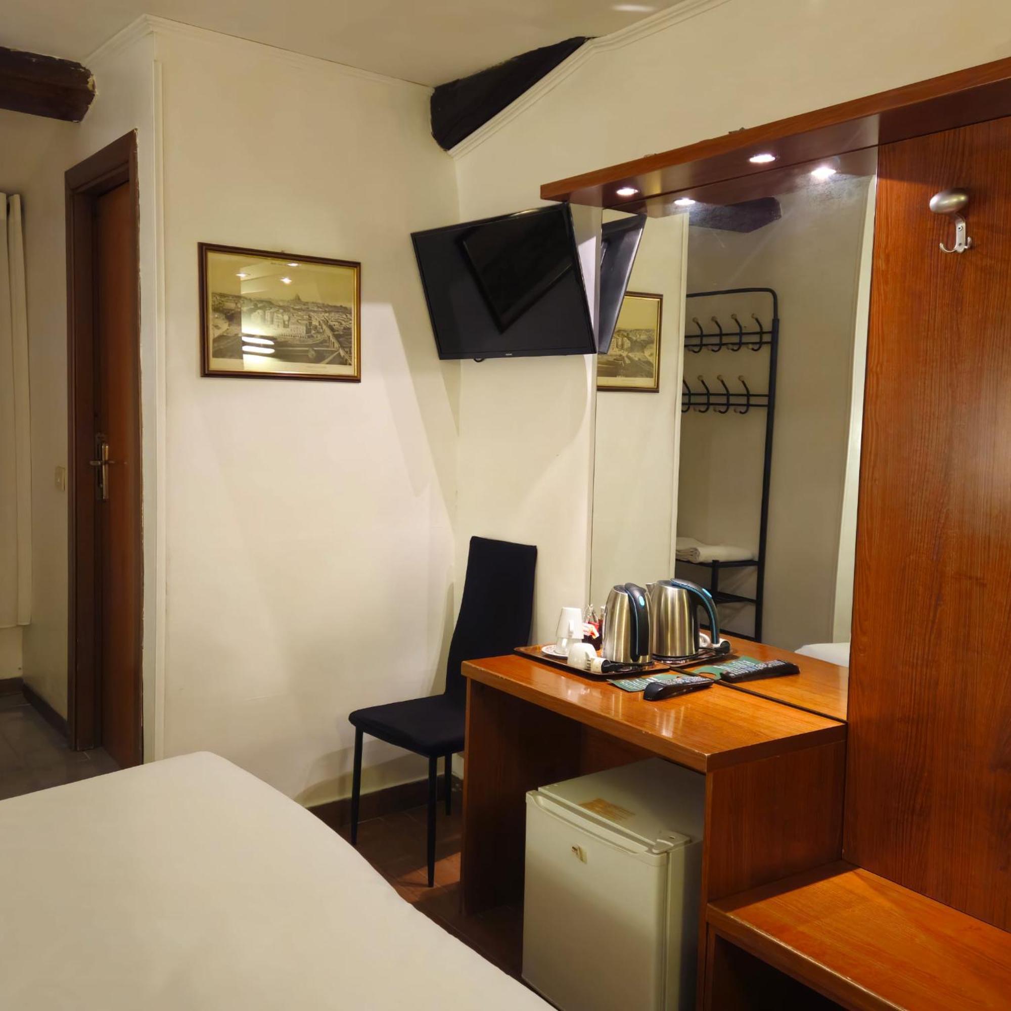 Hotel Julia Rom Eksteriør billede