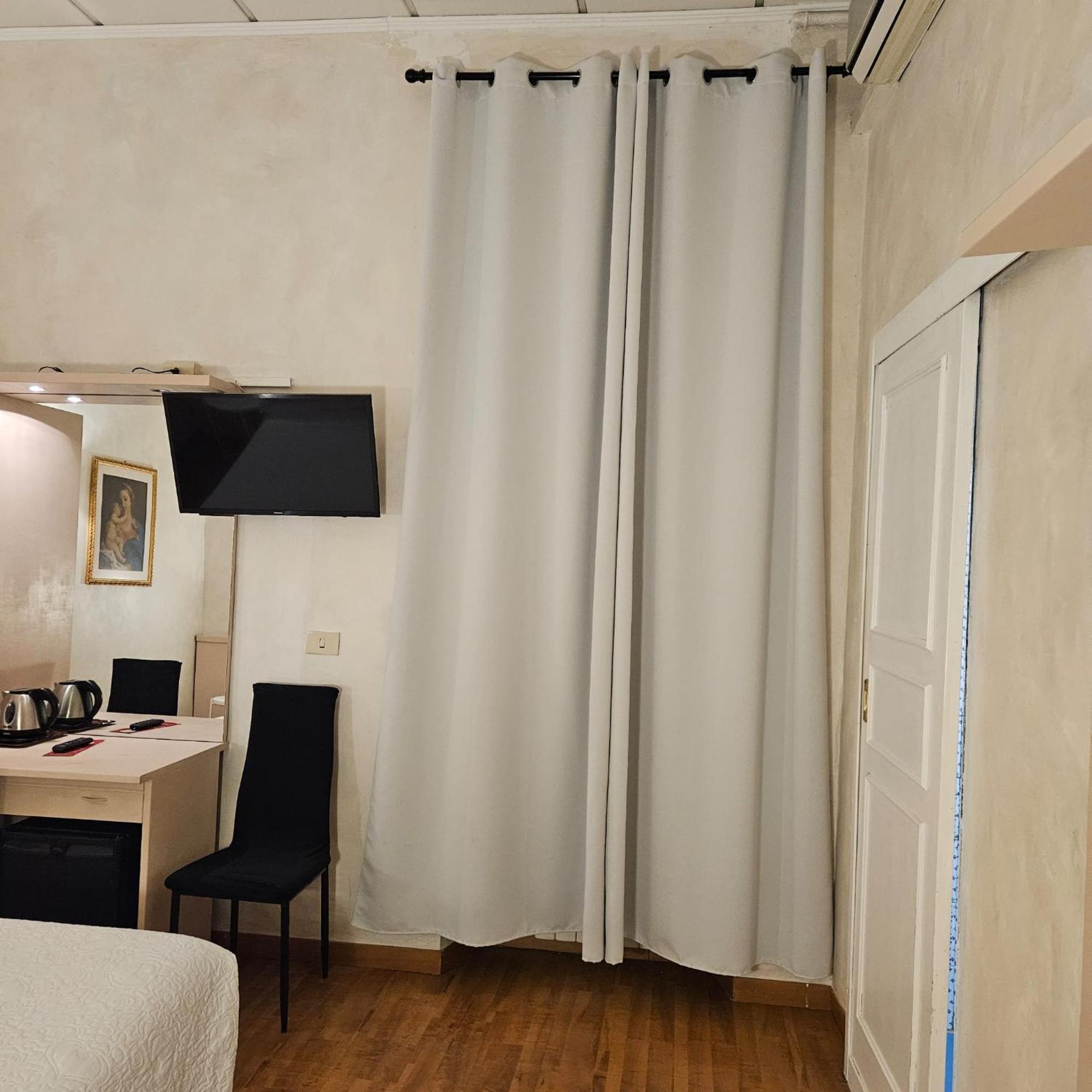 Hotel Julia Rom Eksteriør billede