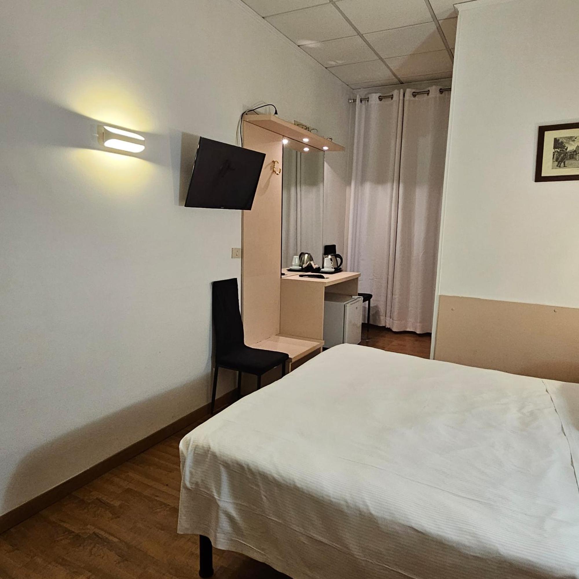 Hotel Julia Rom Eksteriør billede