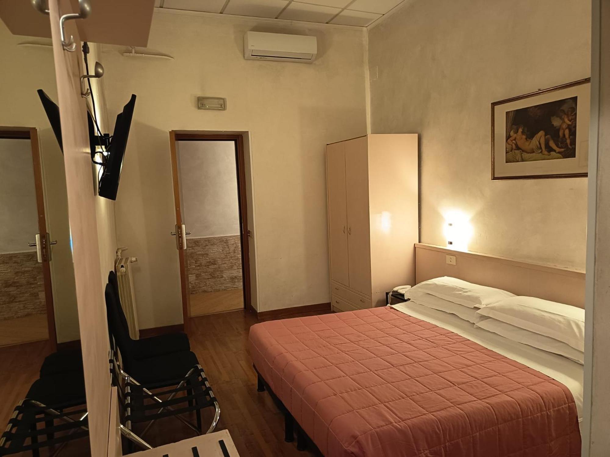 Hotel Julia Rom Eksteriør billede