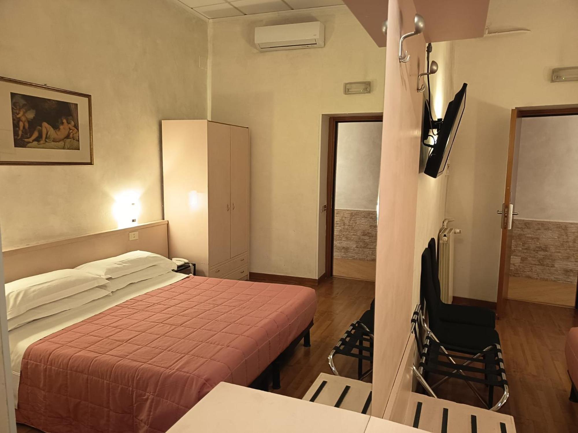 Hotel Julia Rom Eksteriør billede