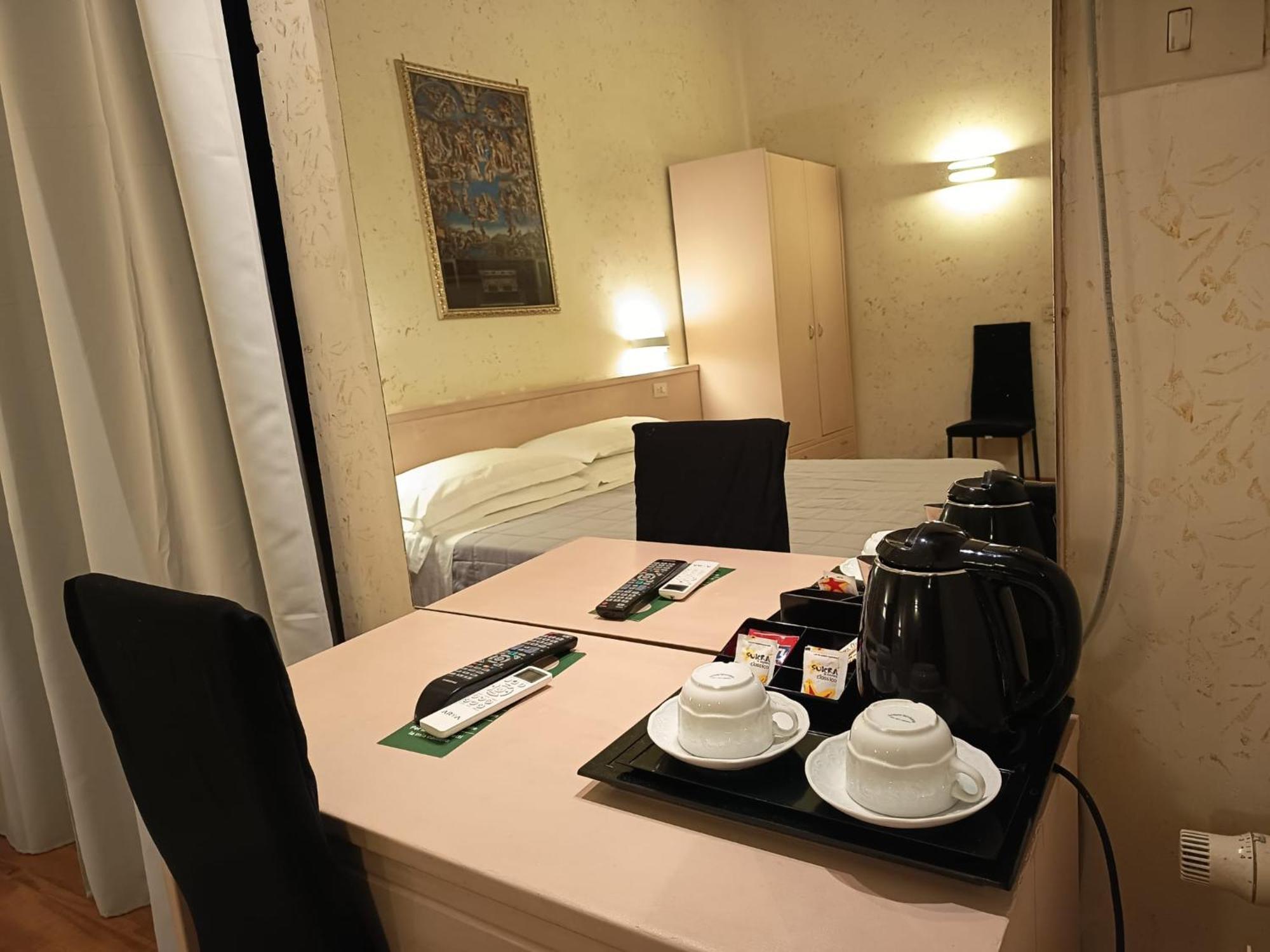 Hotel Julia Rom Eksteriør billede